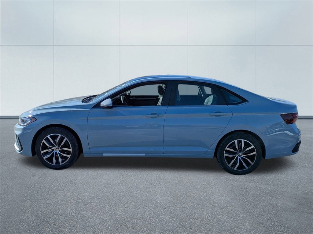 New 2026 Volkswagen Jetta SE image 6