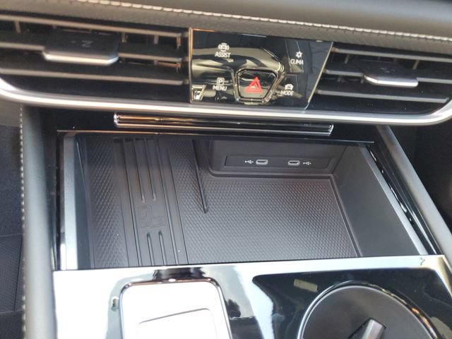 New 2026 Volkswagen Atlas Cross Sport SE FWD image 21