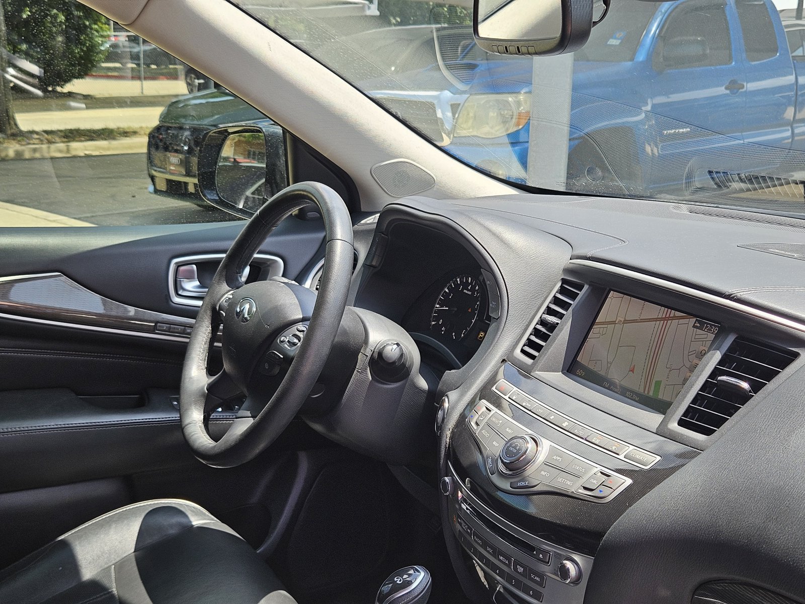 Used 2018 INFINITI QX60 FWD w/ Premium Plus Package image 10