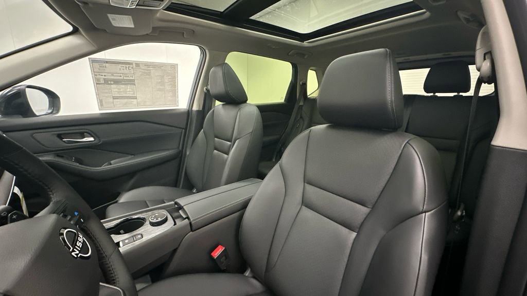 New 2026 Nissan Rogue SV image 9