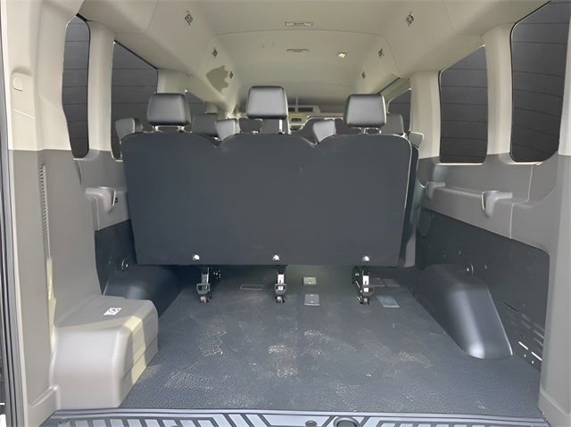 Used 2024 Ford Transit 350 XL image 10