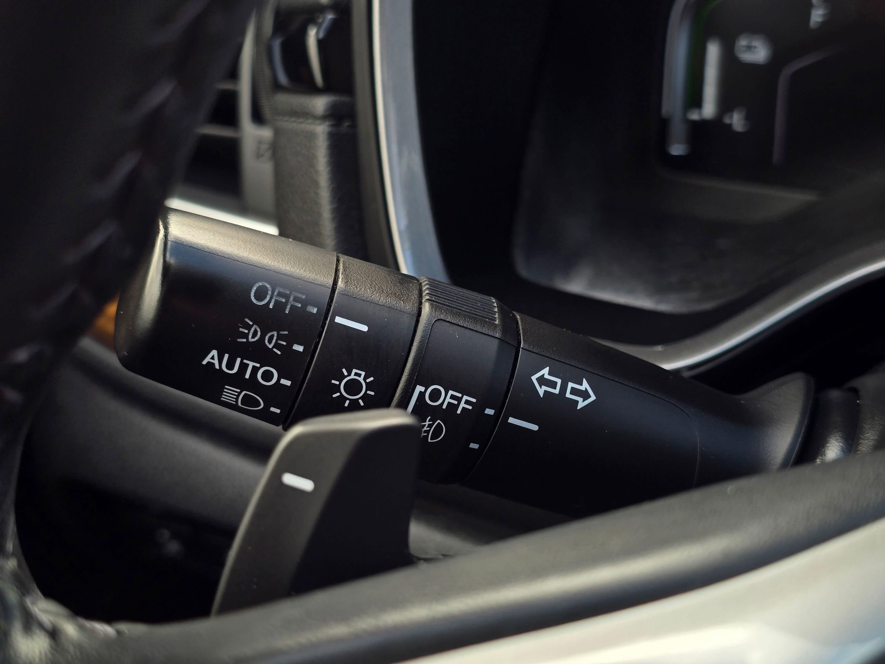 Used 2020 Honda CR-V EX-L image 40