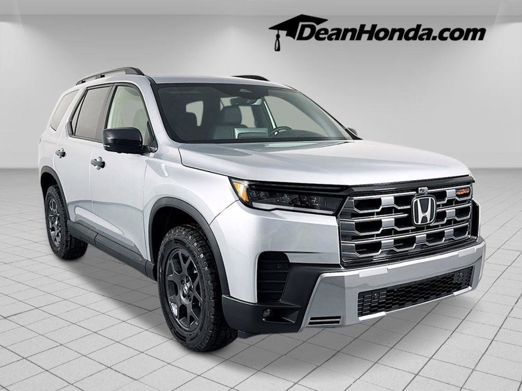 New 2026 Honda Pilot TrailSport image 7