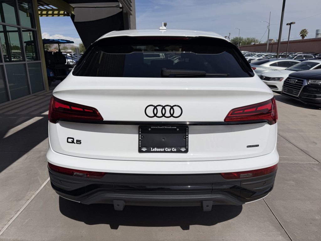 Used 2022 Audi Q5 2.0T Premium Plus w/ Premium Plus Package AWD/4WD image 13