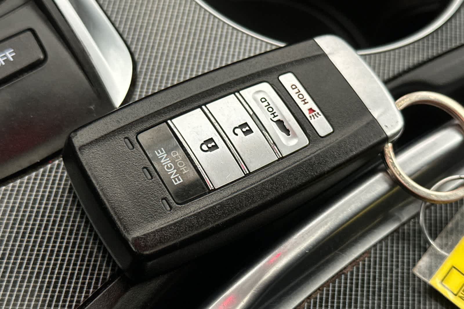 Used 2020 Acura MDX w/ Technology Package AWD/4WD image 27