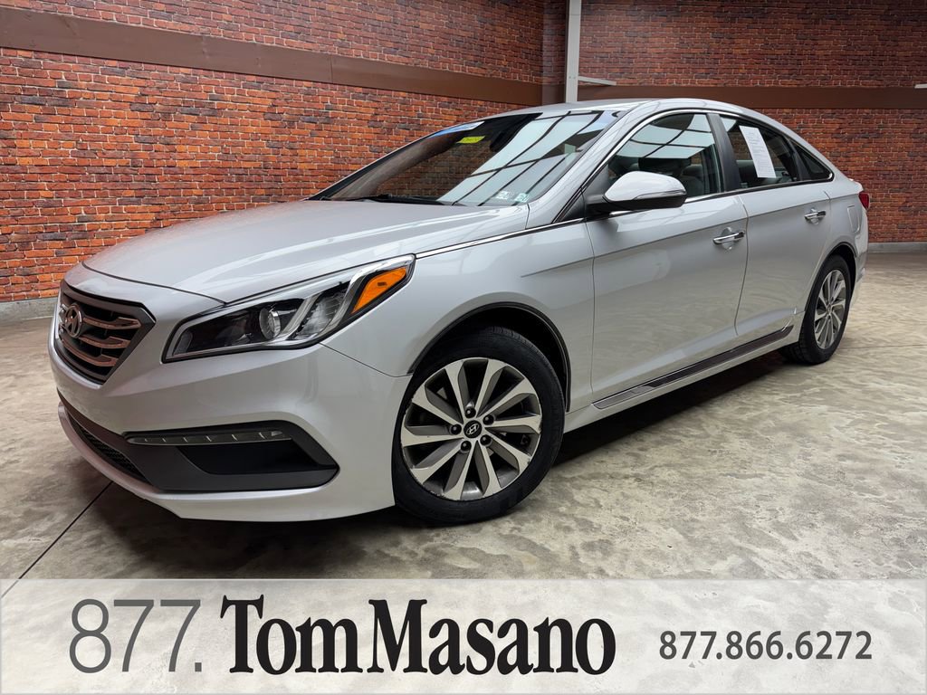 Used 2015 Hyundai Sonata Sport w/ Option Group 03 FWD image 1