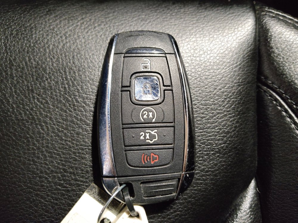 Used 2018 Lincoln MKX Premiere image 32
