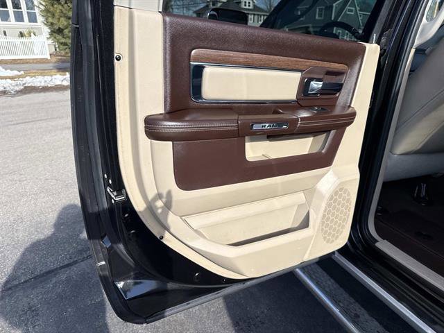 Used 2016 RAM 3500 Laramie image 16