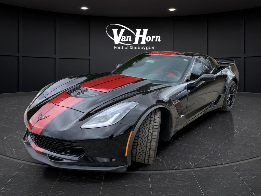 Used 2015 Chevrolet Corvette Z06 w/ 3LZ Preferred Equipment Group image 2