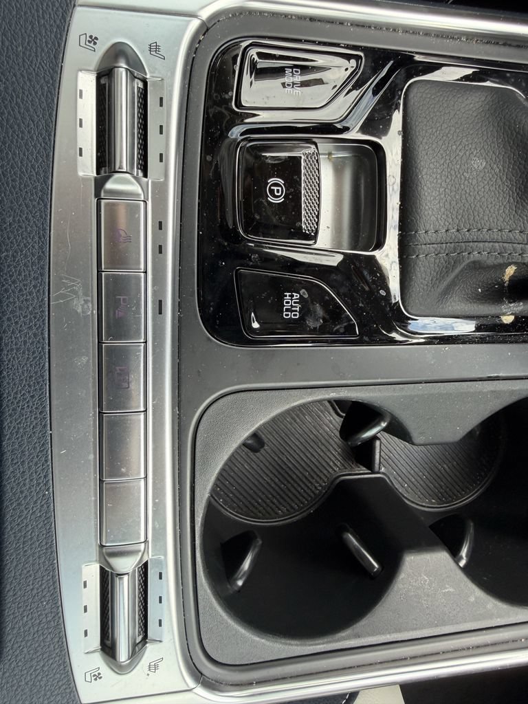 Certified 2026 Kia Carnival SX Prestige FWD image 37