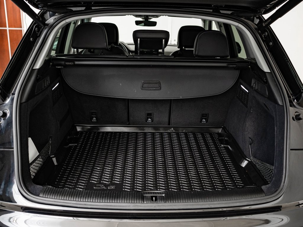 Used 2023 Audi Q5 2.0T Premium w/ Convenience Package image 21