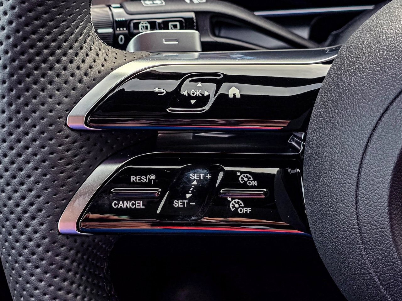 New 2026 Mercedes-Benz GLC 300 4MATIC image 25