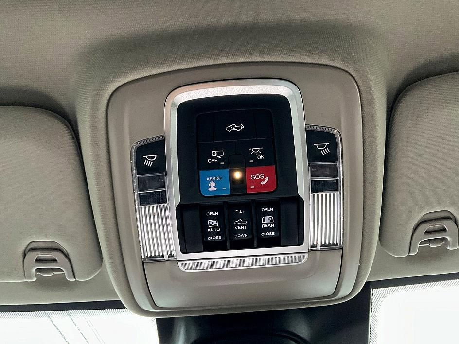 New 2026 RAM 3500 Longhorn image 29