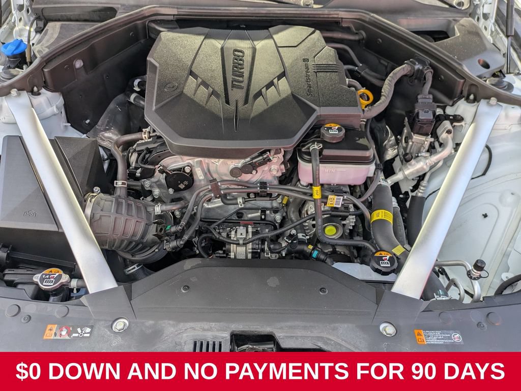 Used 2025 Genesis G70 2.5T RWD image 30