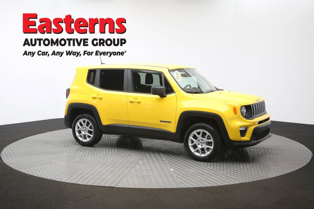 Used 2023 Jeep Renegade Latitude image 47