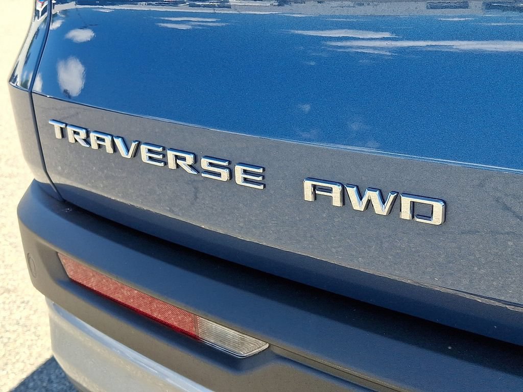 Certified 2025 Chevrolet Traverse LT AWD/4WD image 31