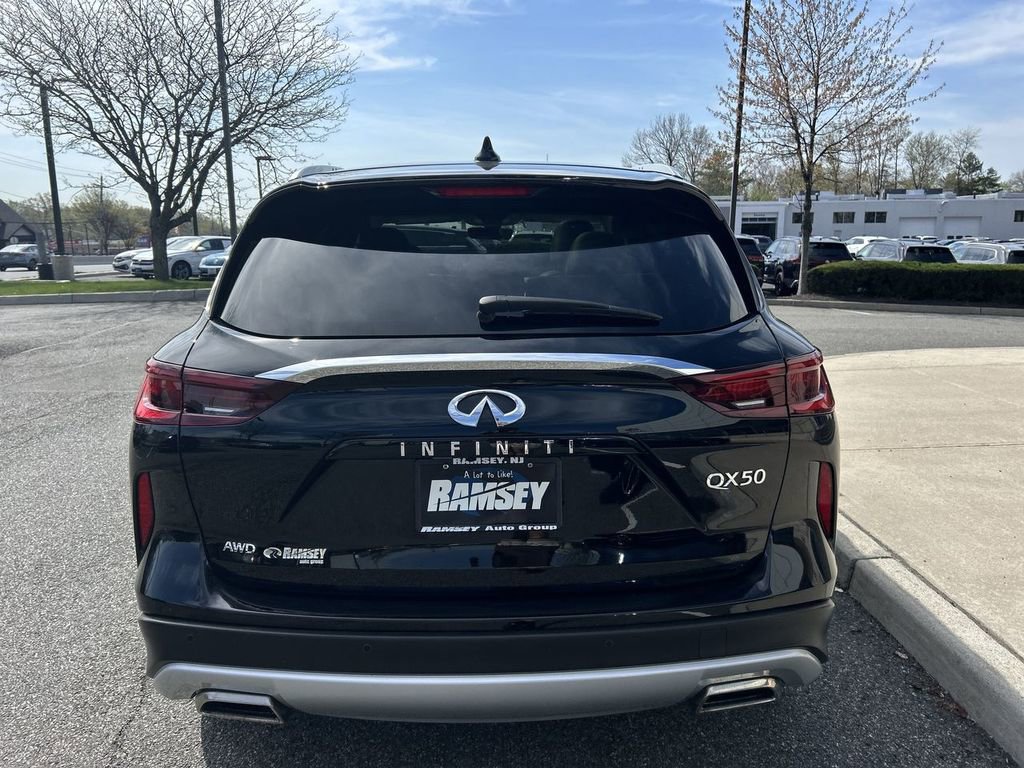 Certified 2025 INFINITI QX50 Luxe image 26