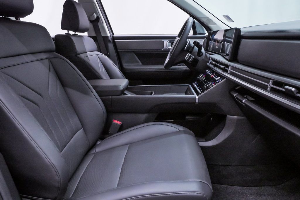 Certified 2026 Hyundai Santa Fe SEL image 14