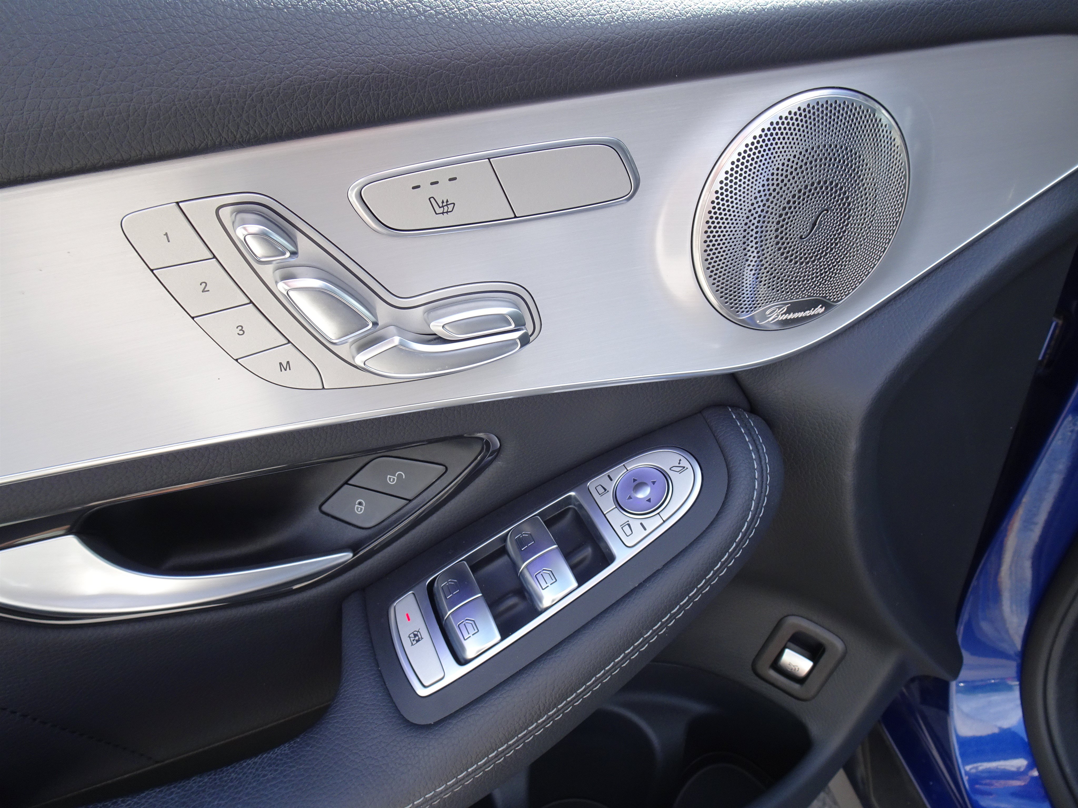 Used 2021 Mercedes-Benz GLC 300 4MATIC Coupe image 9