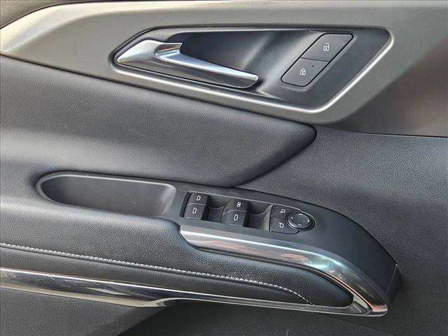 Used 2024 Chevrolet Traverse LT image 5