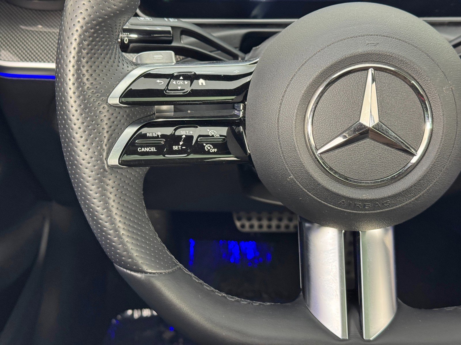 Used 2022 Mercedes-Benz C 300 Sedan w/ AMG Line w/ Night Package image 24