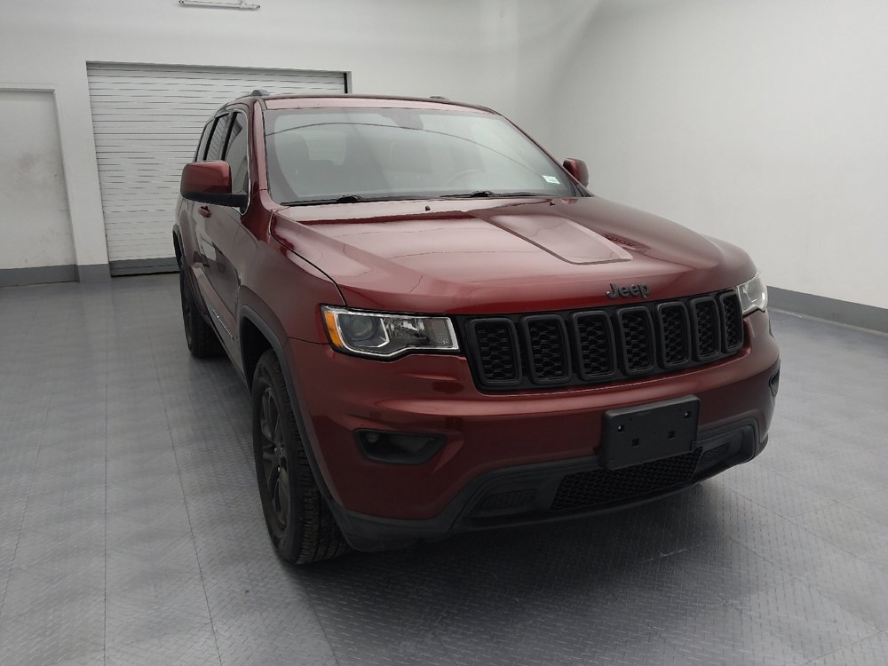 Used 2021 Jeep Grand Cherokee Laredo X image 14