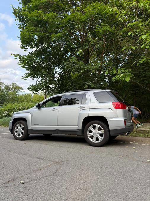 Used 2017 GMC Terrain SLE w/ Convenience Package image 4