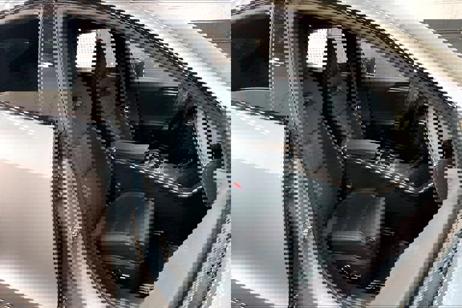 Used 2025 Tesla Model S Plaid image 10