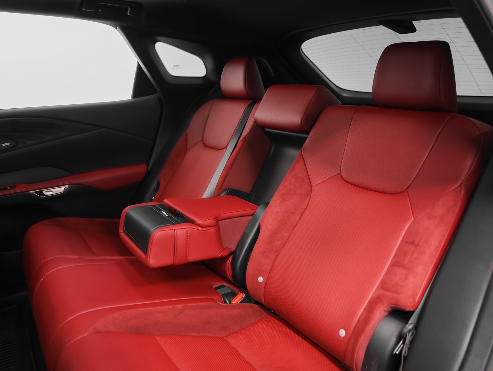 Used 2023 Lexus RX 500h F Sport image 45