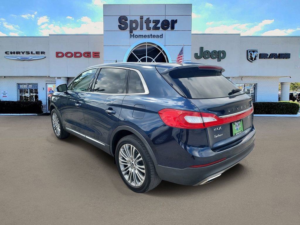 Used 2017 Lincoln MKX Reserve w/ Lincoln MKX Climate Package image 3