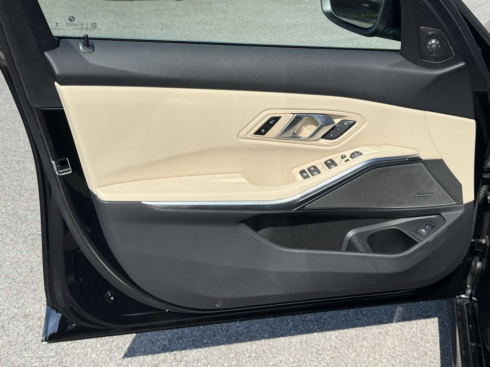 New 2025 BMW 330i xDrive Sedan w/ Premium Package image 11