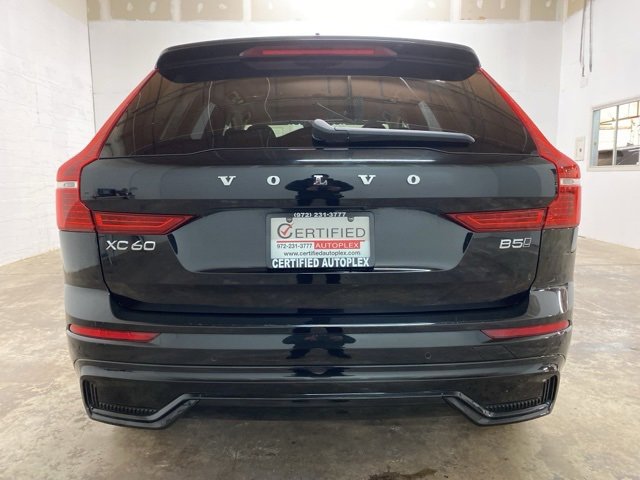 Used 2025 Volvo XC60 B5 Plus image 92