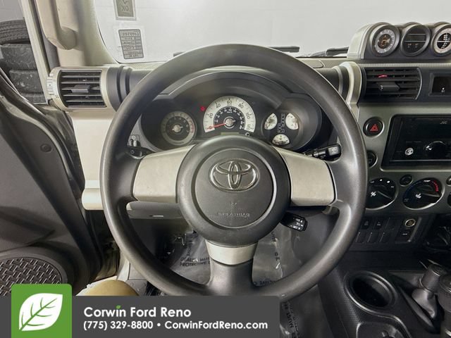 Used 2010 Toyota FJ Cruiser 4WD image 11
