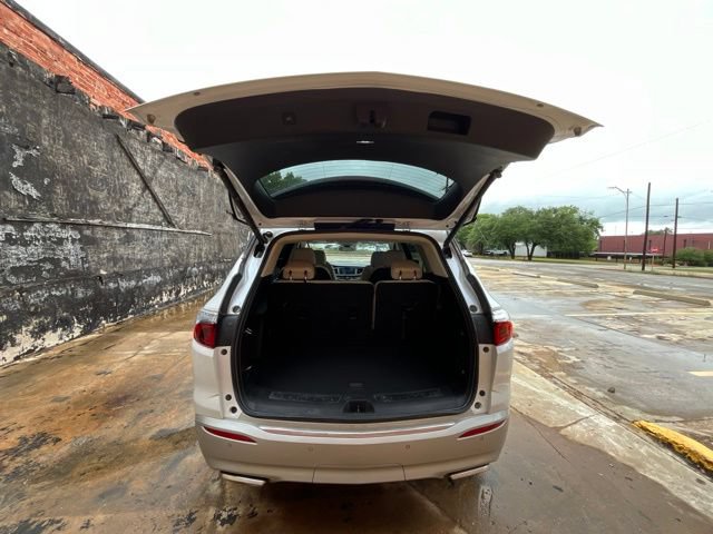 Used 2022 Buick Enclave Essence FWD image 9