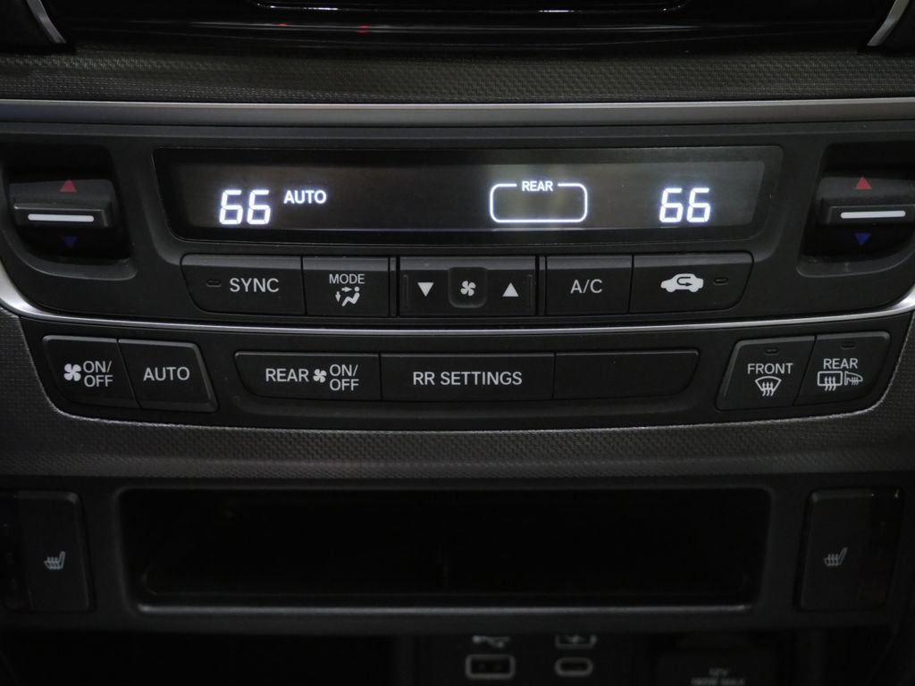 Used 2025 Honda Ridgeline RTL image 18