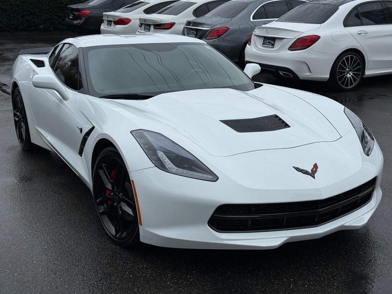 Used 2019 Chevrolet Corvette Stingray Coupe w/ Carbon Flash Badge Package image 11