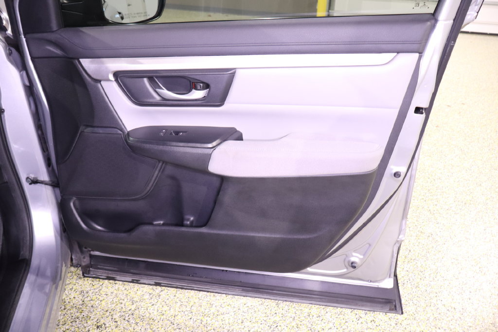 Used 2018 Honda CR-V LX image 35
