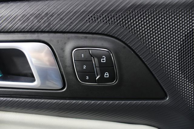 Used 2025 Ford Mustang GT Premium image 15