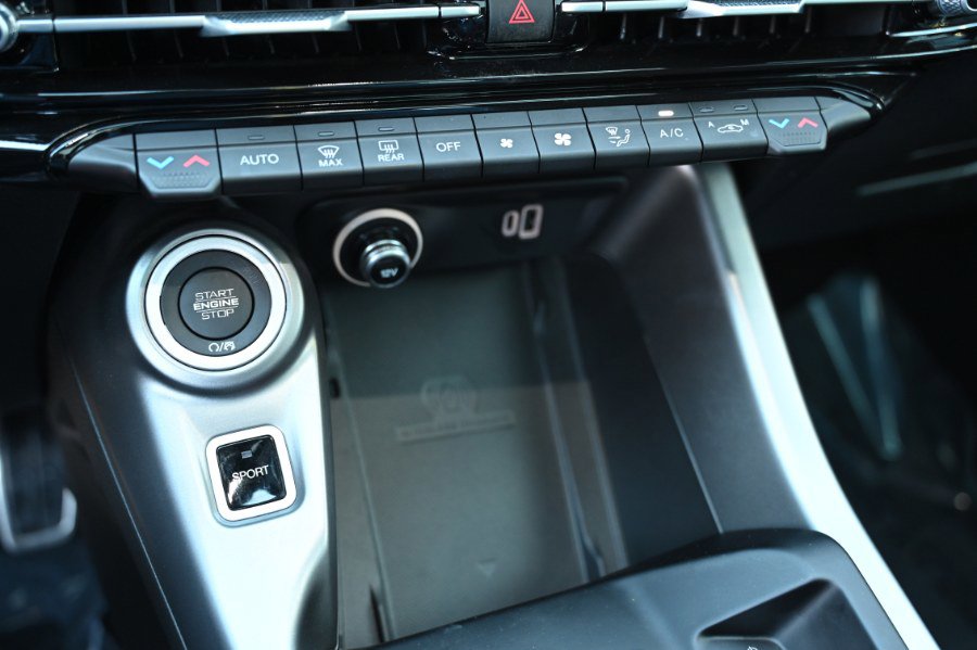 Used 2024 Dodge Hornet R/T Plus image 34