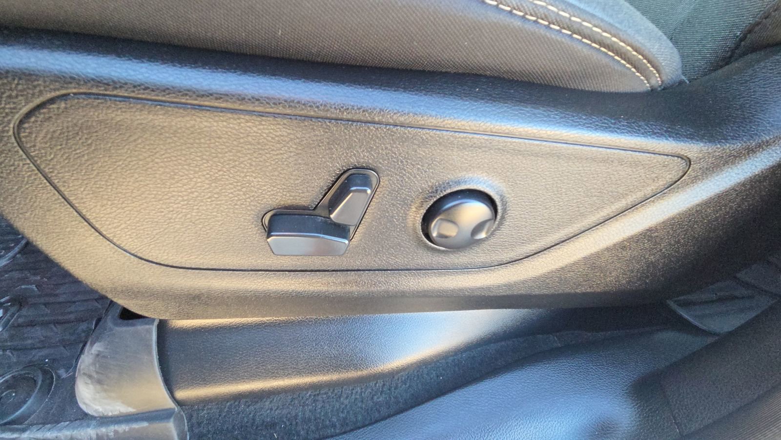 Used 2022 RAM 1500 Lone Star RWD image 24