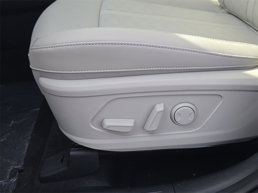 New 2026 Kia Sorento SX image 24