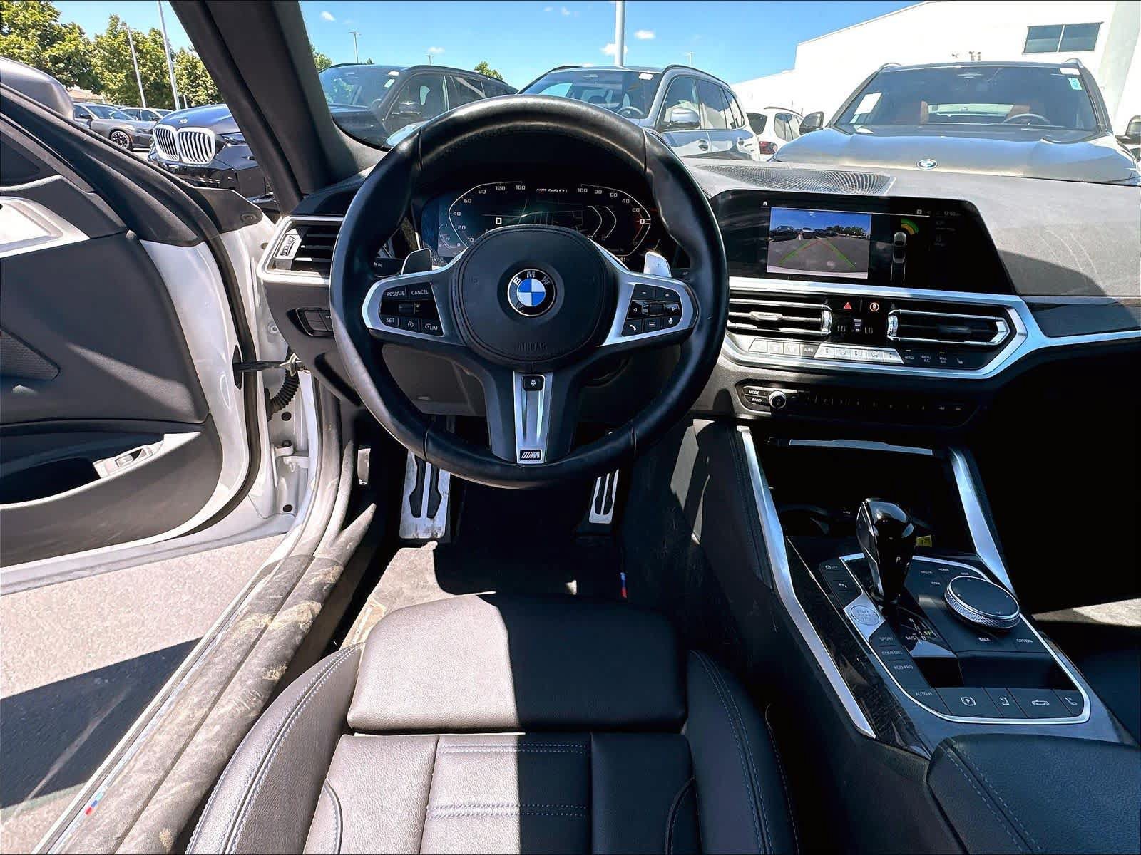 Used 2022 BMW M440i Convertible w/ Premium Package RWD image 11