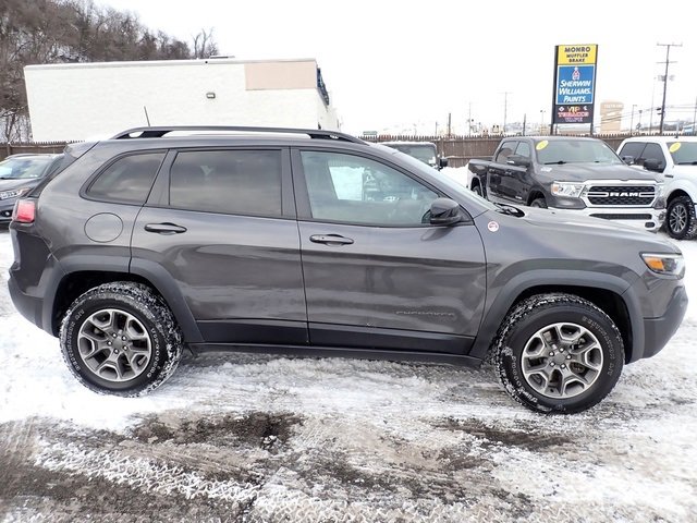 Certified 2022 Jeep Cherokee Trailhawk w/ Comfort/Convenience Group image 8