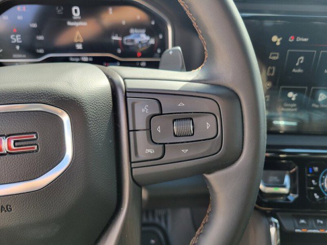 Used 2024 GMC Sierra 1500 AT4 w/ Technology Package image 18