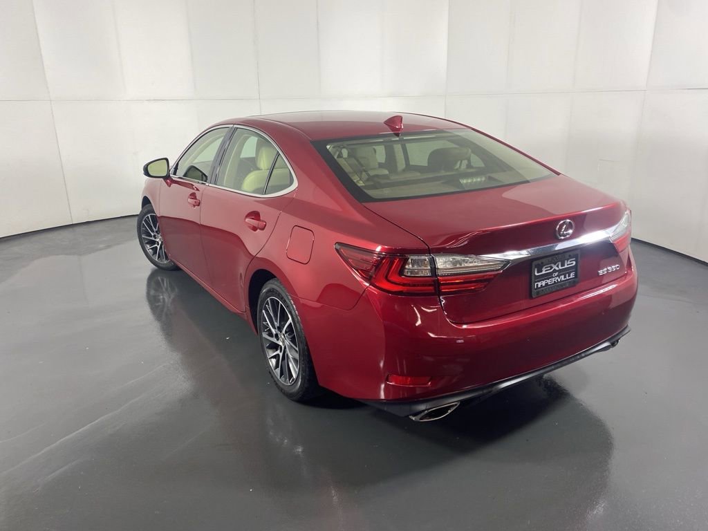 Used 2016 Lexus ES 350 w/ Luxury Package w/Wood Trim image 10