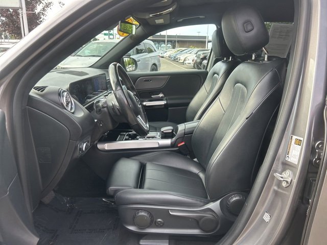 Used 2022 Mercedes-Benz EQB 350 4MATIC image 15