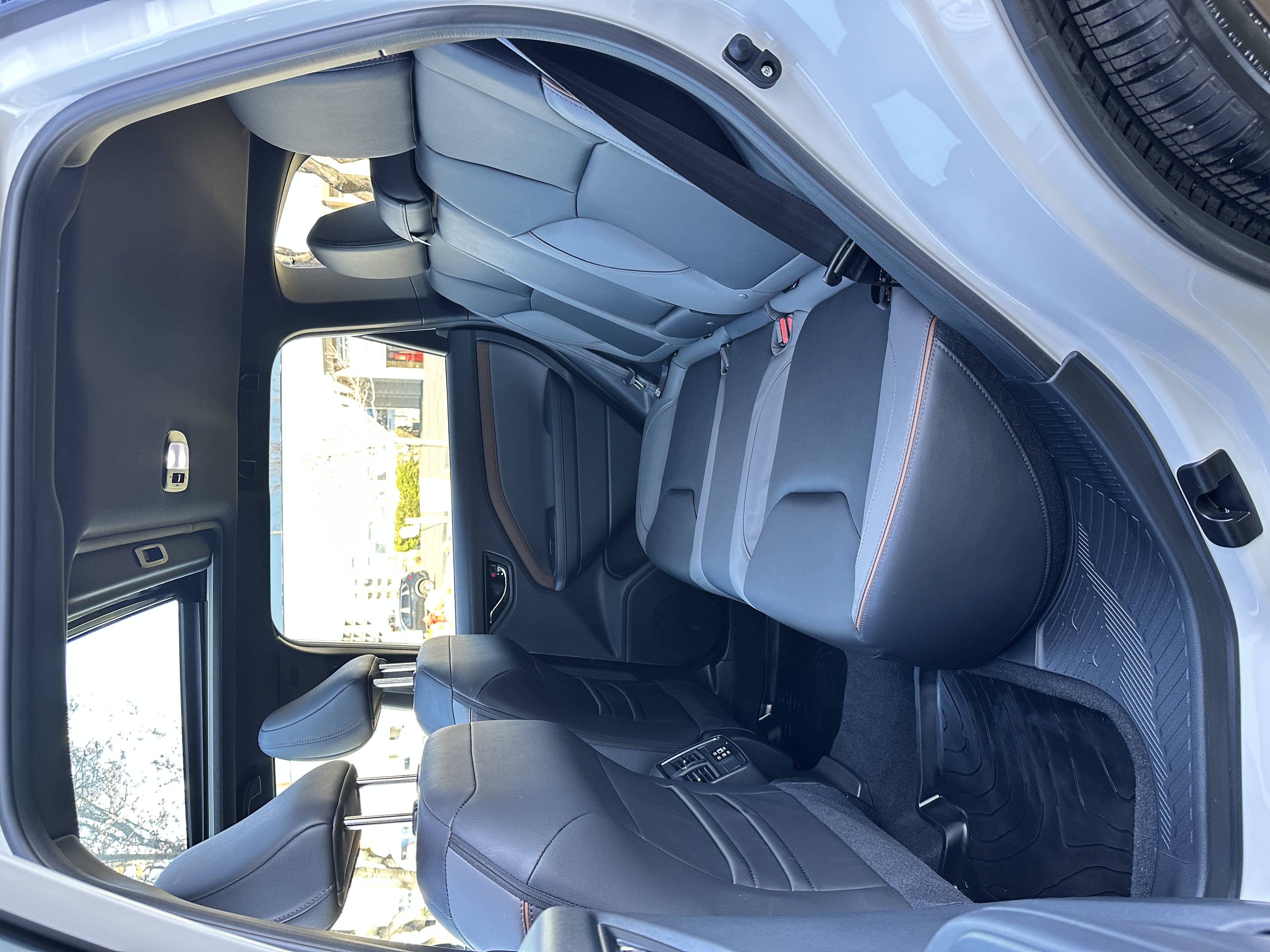 Used 2025 Subaru Forester Sport image 19