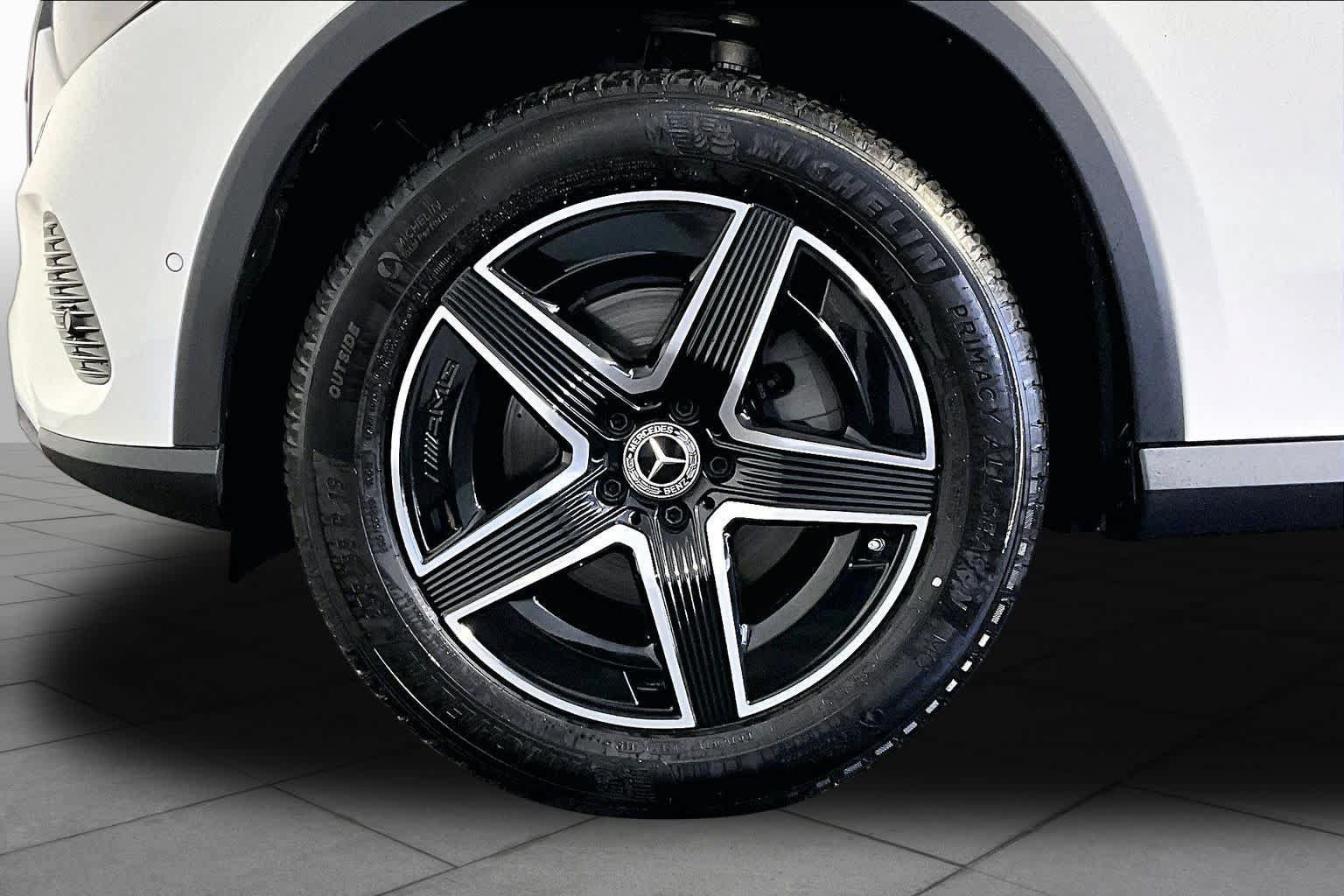 Certified 2026 Mercedes-Benz GLC 300 4MATIC image 11