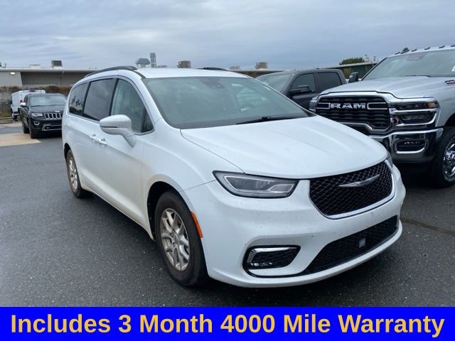 Used 2022 Chrysler Pacifica Touring-L