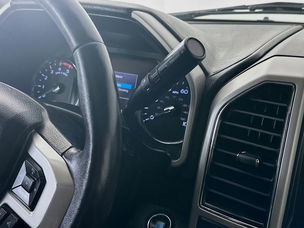 Used 2019 Ford F350 Lariat w/ Lariat Ultimate Package image 16